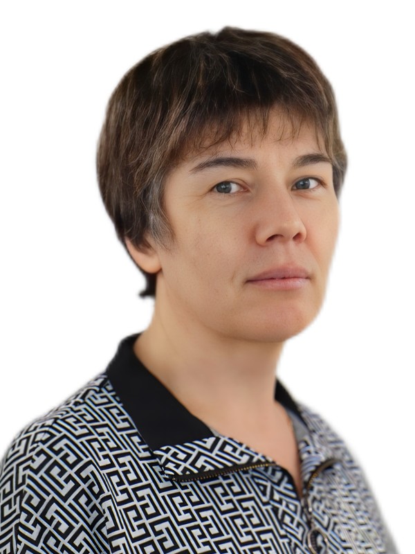 Ляпина Юлия Николаевна.
